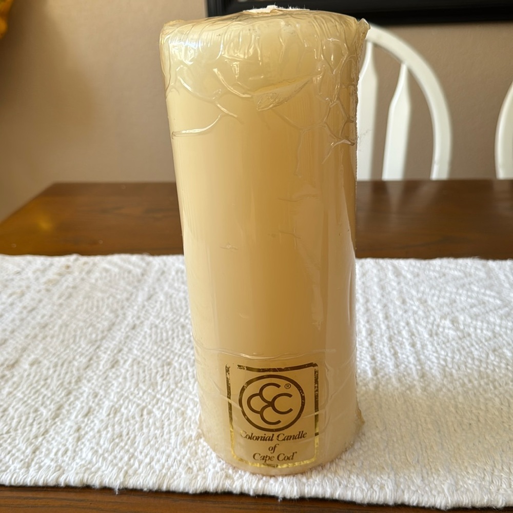 NEW Colonial Candle of Cape Cod